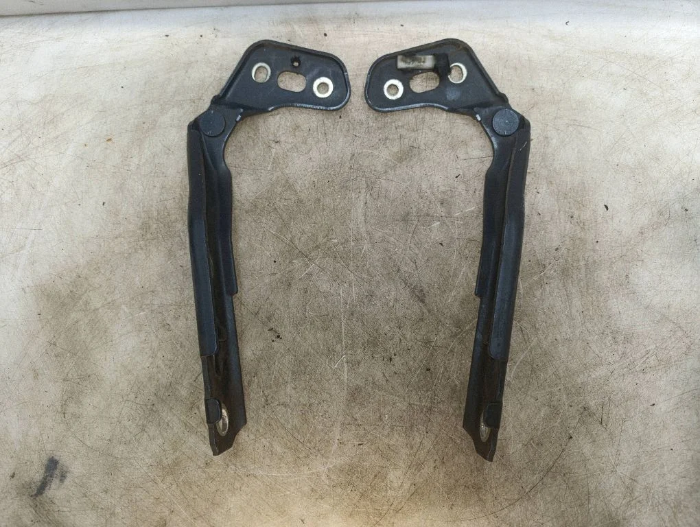 Mootorikapoti hinged – Audi A6 Allroad C6 (2006-2011)