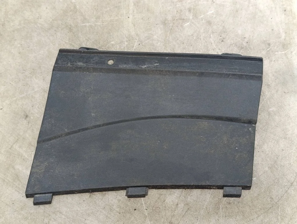Wiper trim – Toyota Avensis T270 (2009-2012)