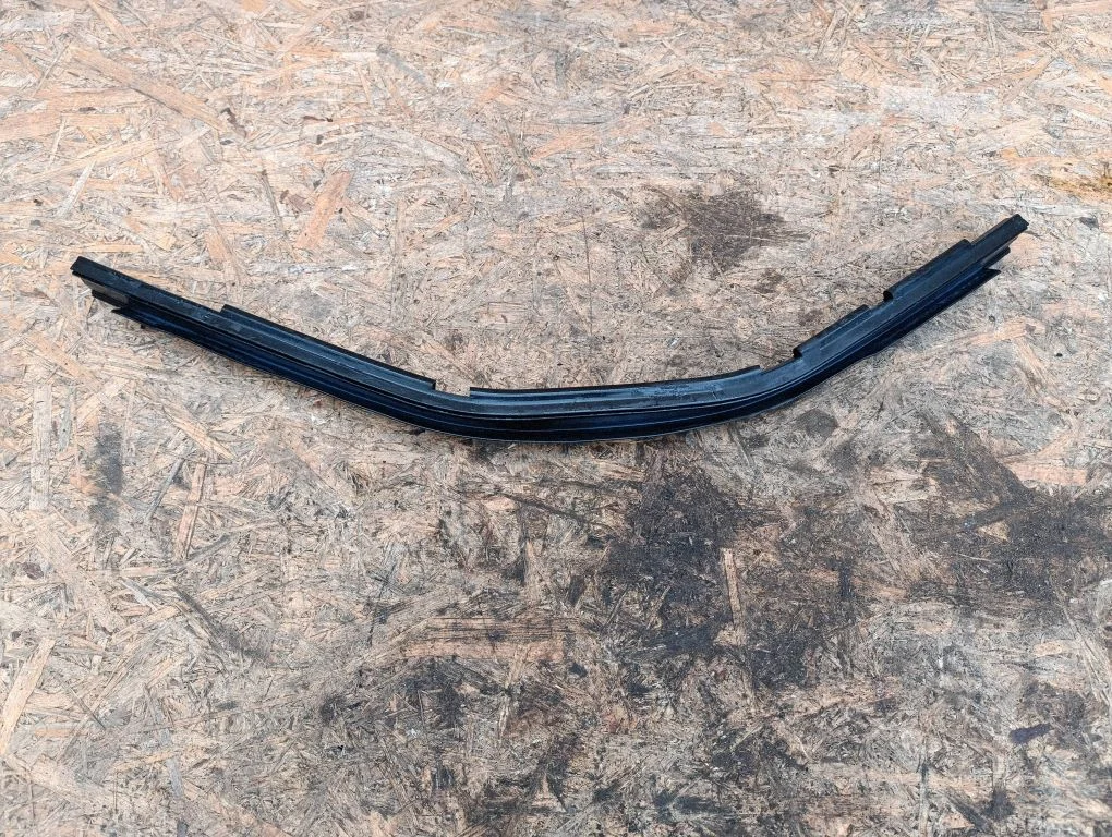Uszczelka komory silnika – BMW Seria 4 F32 F33 (2013-2020)