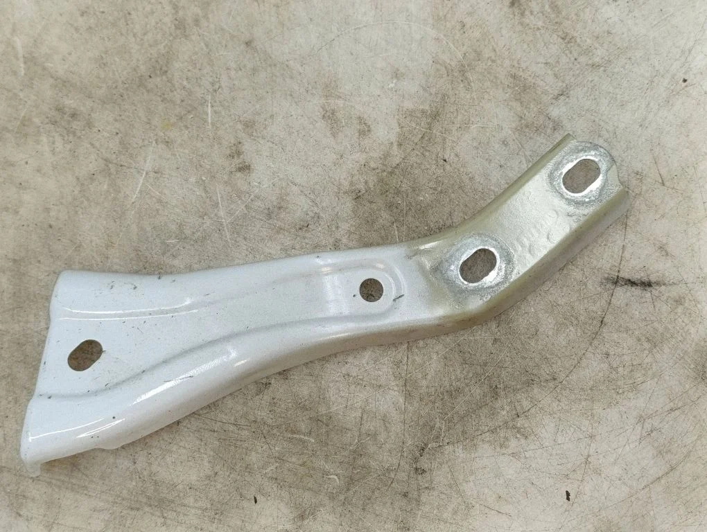 Fender mounting bracket – Volkswagen ID.3 (2019-)