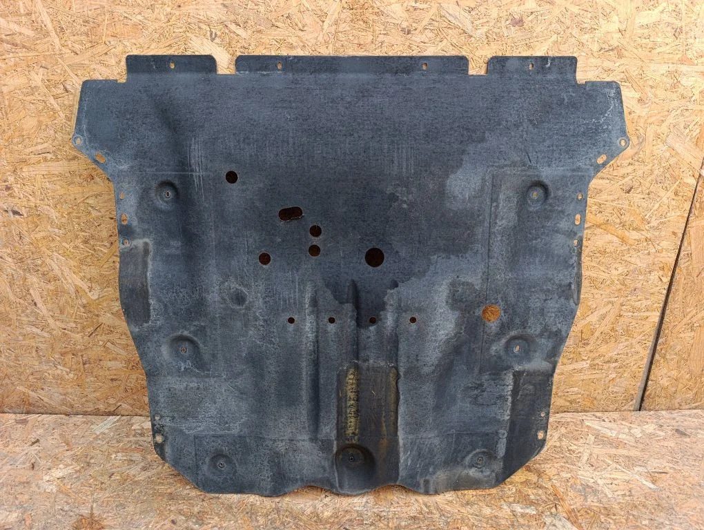 Engine splash shield/under tray 39117175