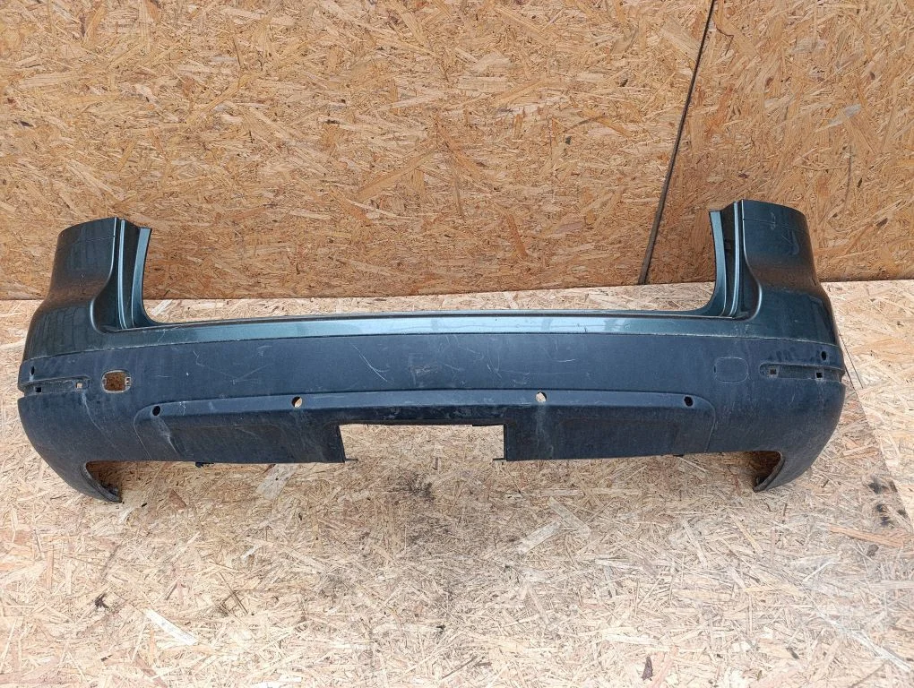 Tagumine kaitseraud 7L6807421
