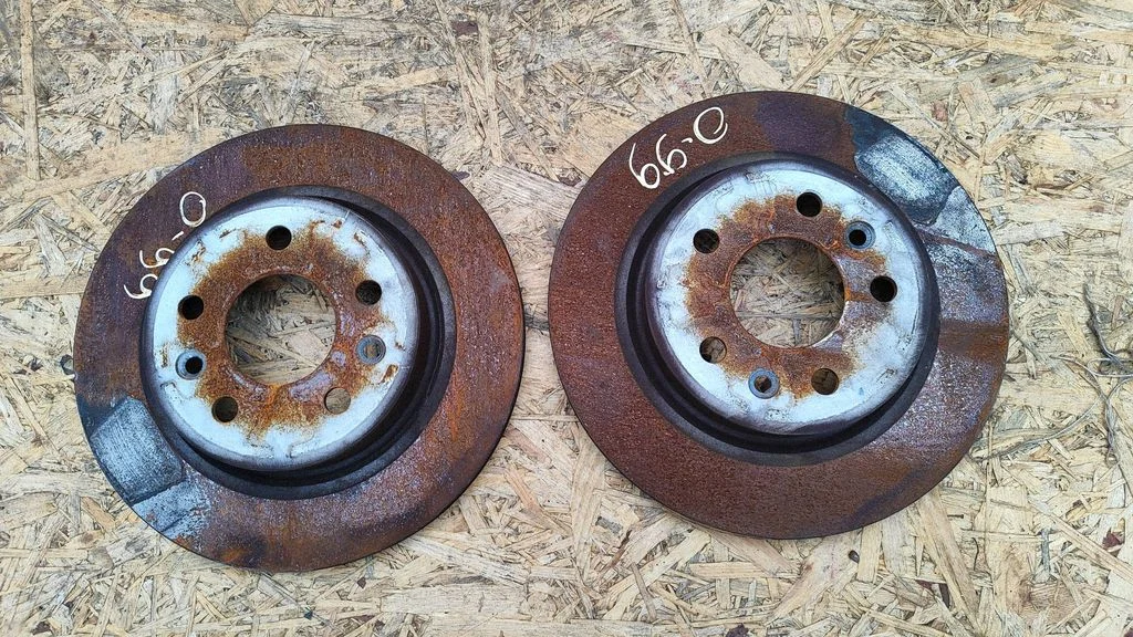 Tagumine piduriketas