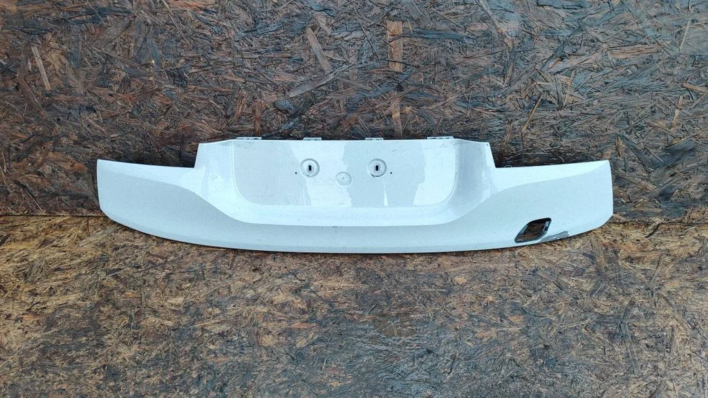 Dolna część zderzaka tylnego – BMW i3 (2013-)