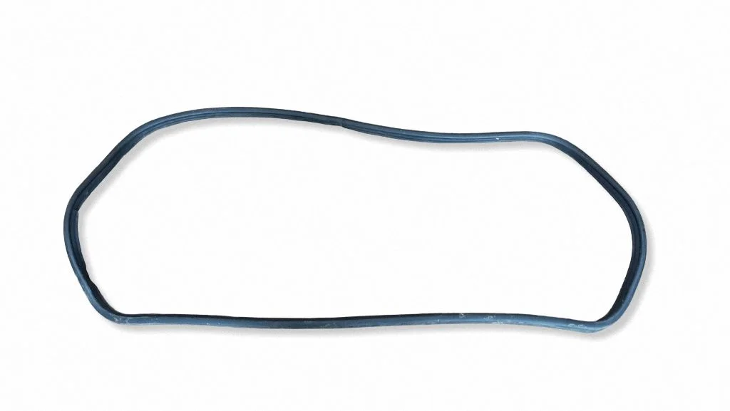 Loading door rubber seal (on body) – Lexus IS 220D-250-350 (2006-2013)