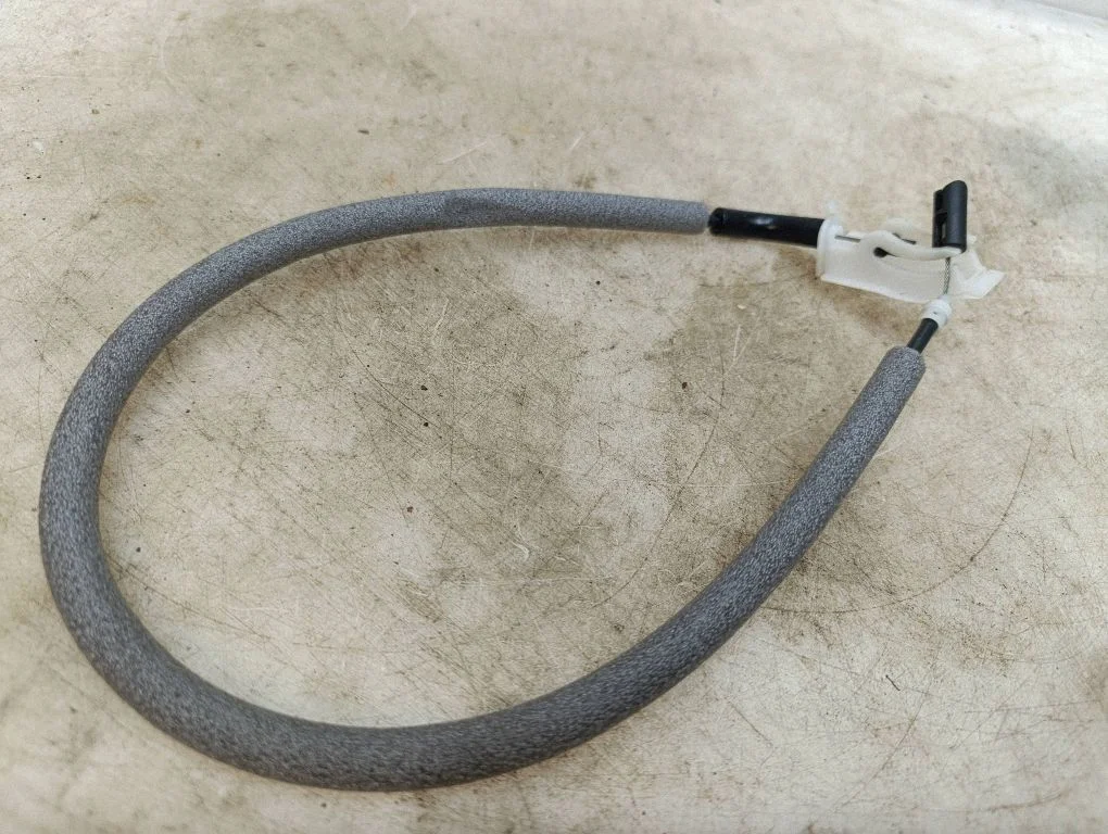 Front door cable line – BMW 3 Series E90 E91 (2005-2012)