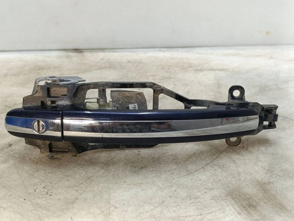 Esiukse välimine käepide 3D0837885J