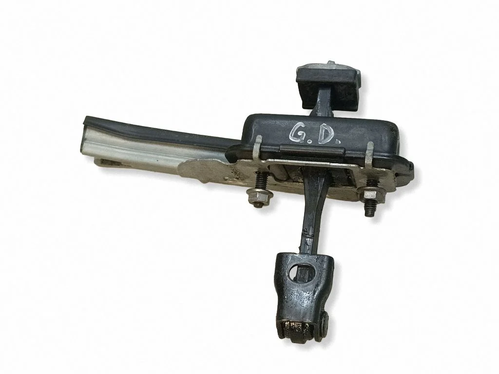 Rear door check strap stopper – Peugeot 2008 I (2013-2019)