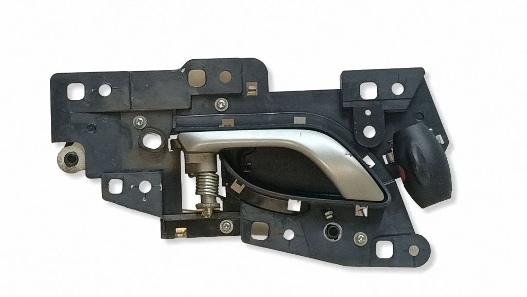 Tagaukse sisemine käepide – Honda Civic (2006-2011)