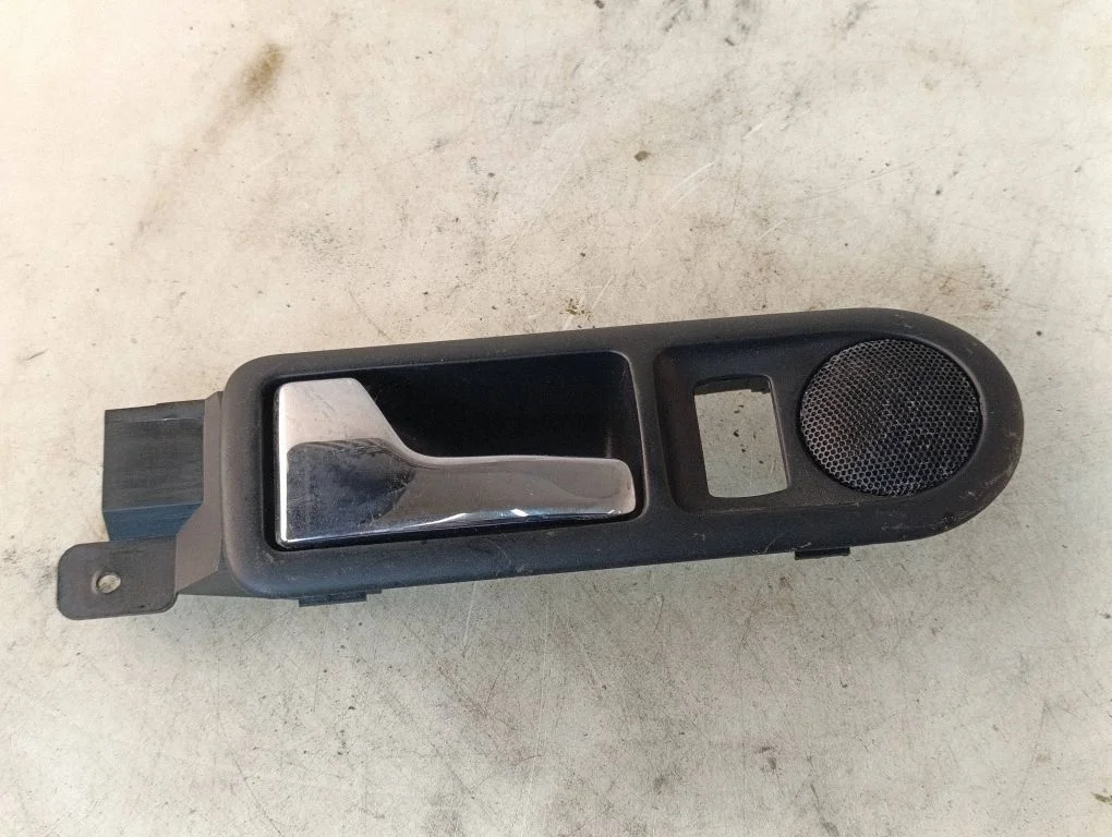 Tagaukse sisemine käepide – Volkswagen Golf IV (1998-2005)