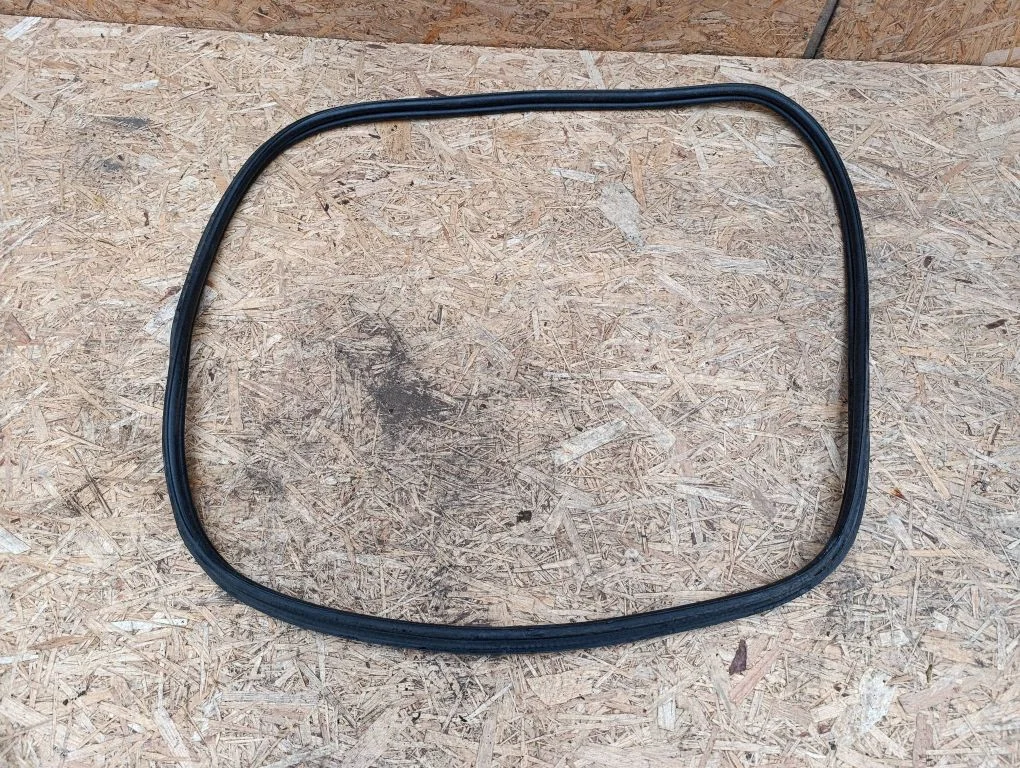 Tagaukse tihend (kere pool) – Opel Corsa F (2019-)