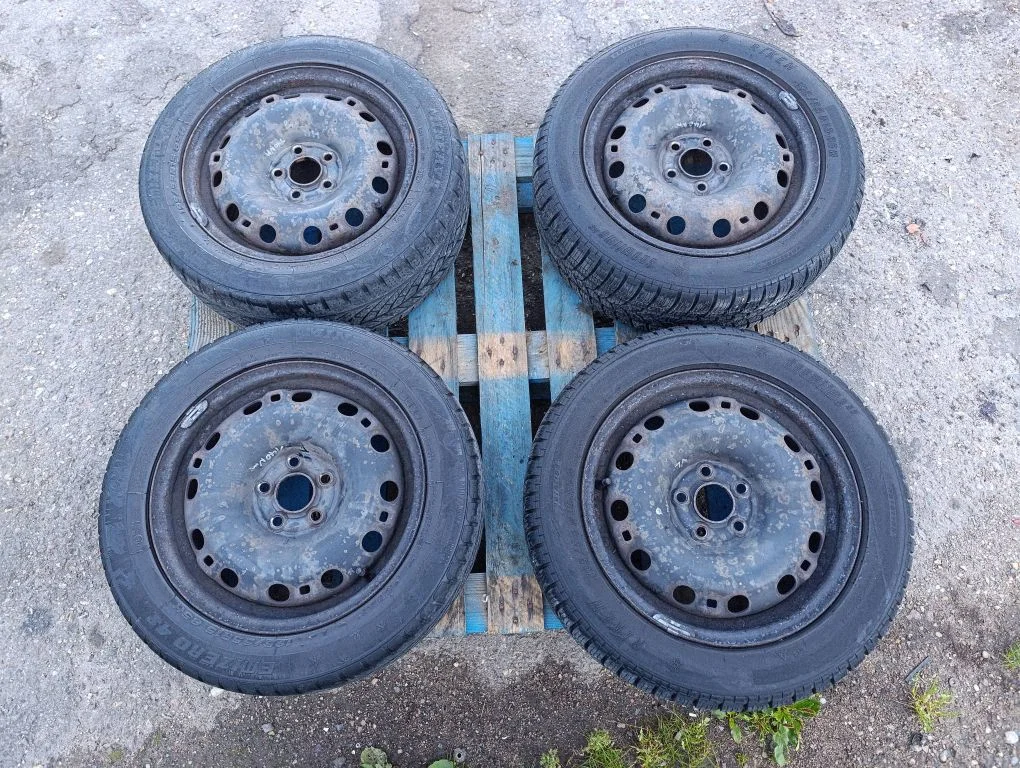 R15 steel rim – Skoda Roomster (5J) (2006-2015)
