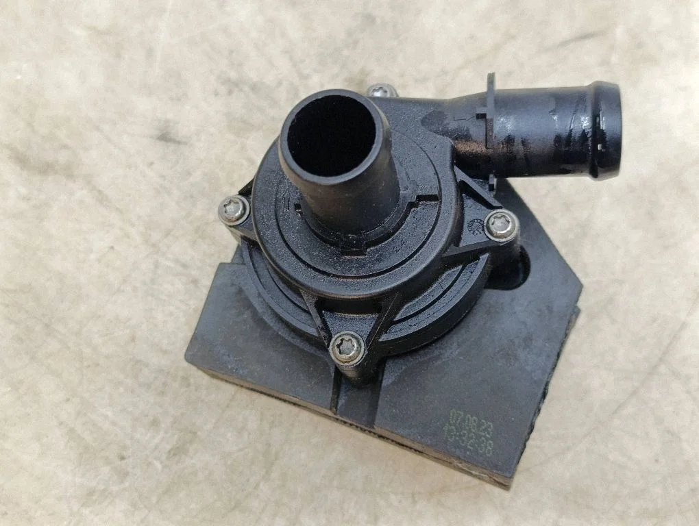 Electric auxiliary coolant/water pump 5Q0965567N