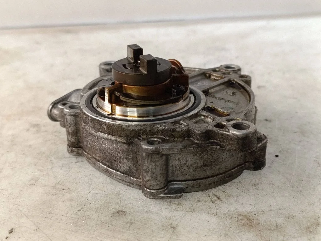 Vaakumpump – BMW 1-seeria E81 E87 (2004-2011)