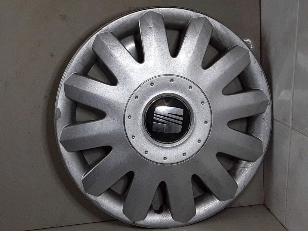R15 wheel hub/cap/trim – Seat Toledo II (1M) (1998-2006)