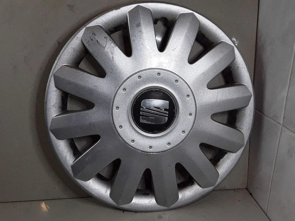 R15 wheel hub/cap/trim – Seat Toledo II (1M) (1998-2006)