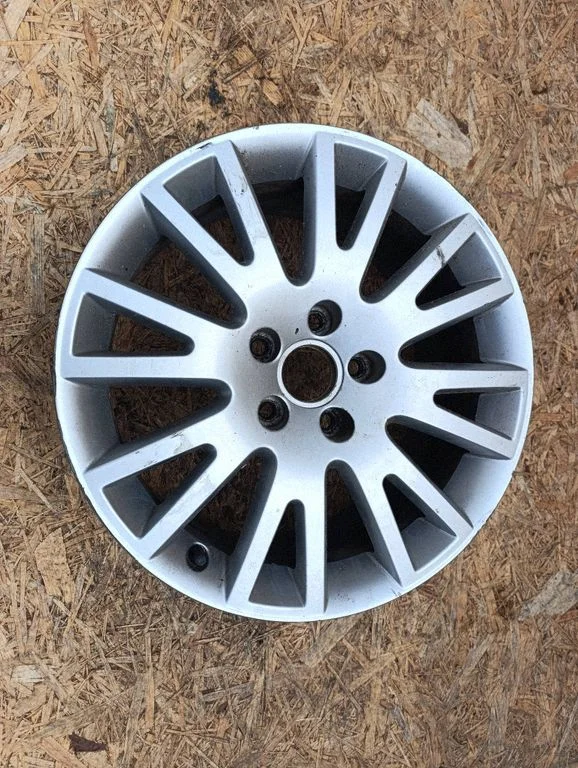 R16 valuvelg (-veljed) – Audi A6 Allroad C6 (2006-2011)