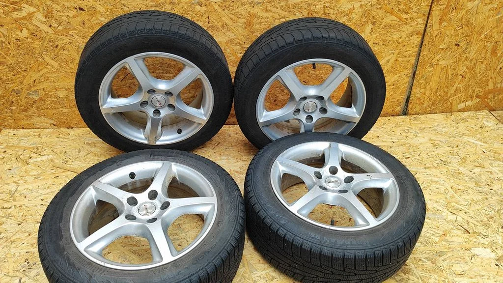 R16 valuvelg (-veljed) – Skoda Octavia Mk3 (5E) (2013-2019)