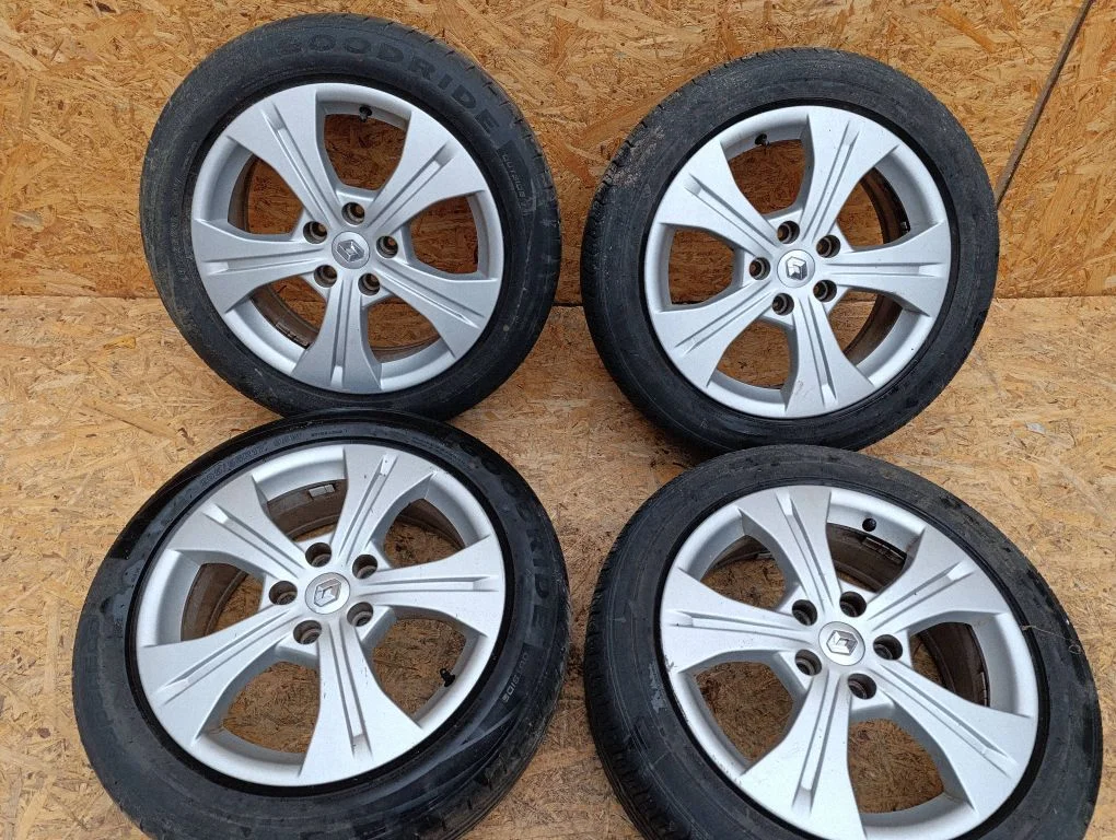 R17 valuvelg (-veljed) – Renault Scenic III -  Grand scenic III (2009-2016)