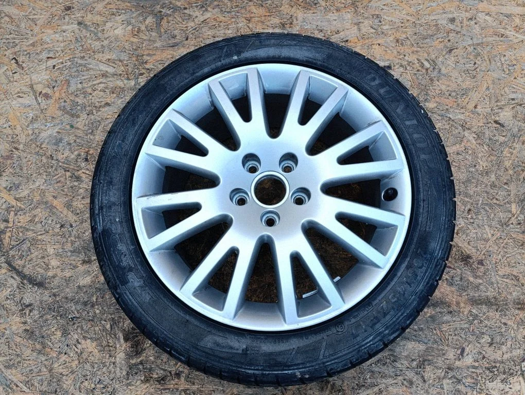 R17 varuratas 4F0601025AK