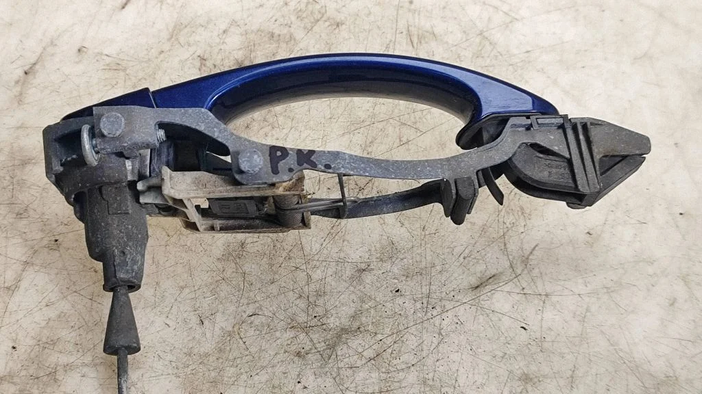 Front door exterior handle – Volkswagen Eos (2006-2010)