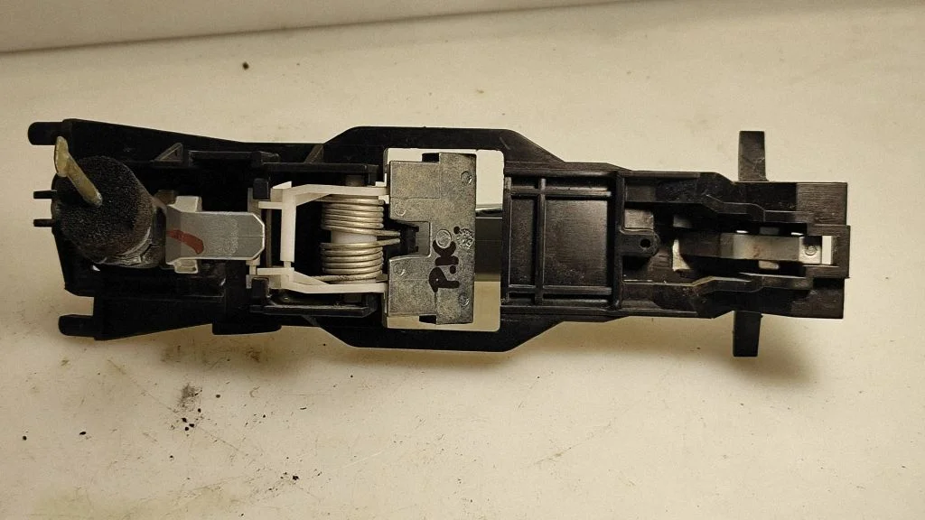 Front door exterior handle – Mercedes-Benz CLK-Class A209 C209 (2002-2009)