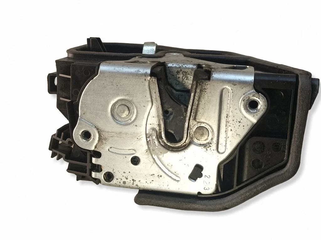 Front door lock – BMW 4 Series F32 F33 (2013-2020)