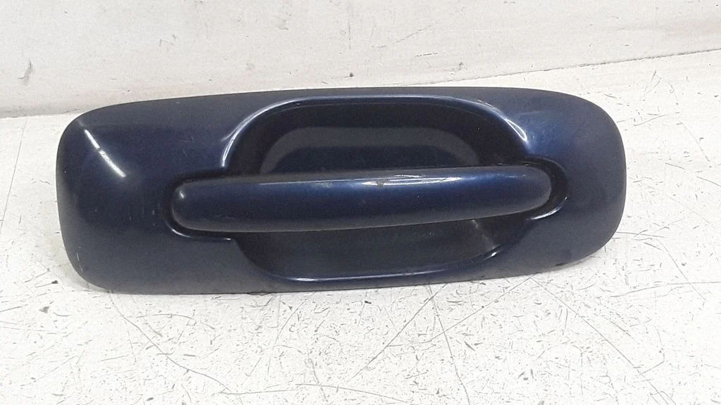 Sliding door exterior handle – Chrysler Grand Voyager IV (2001-2007)