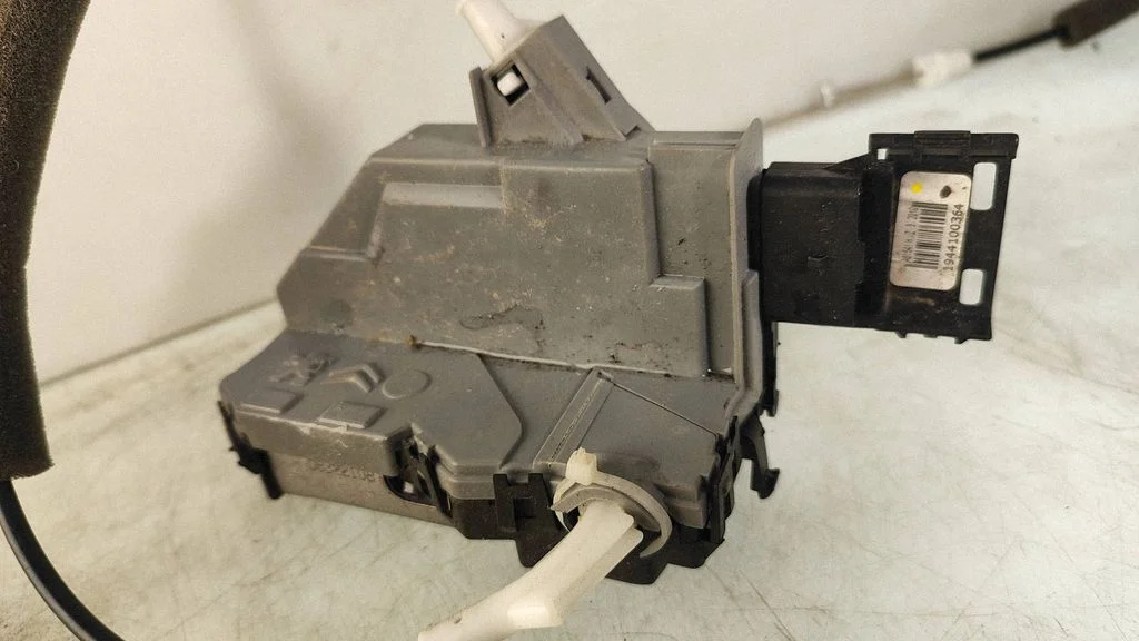 Sliding door lock – Citroen Berlingo (2008-2018)
