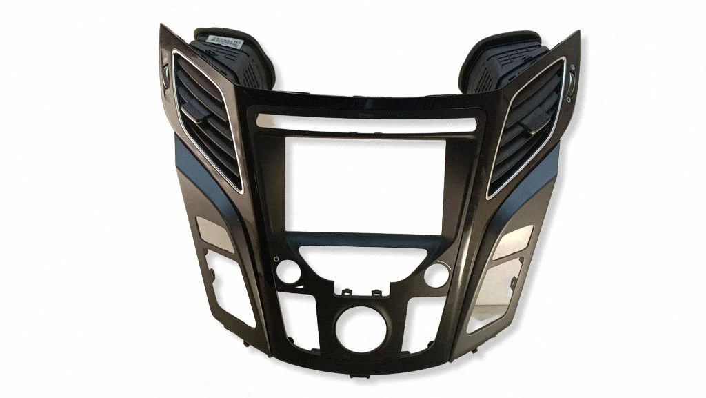Dash center air vent grill U134293800
