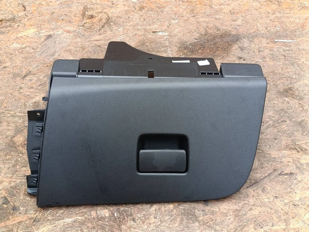 Glove box 39046539