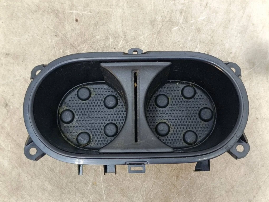 Cup holder – Skoda Enyaq iV (2020-)