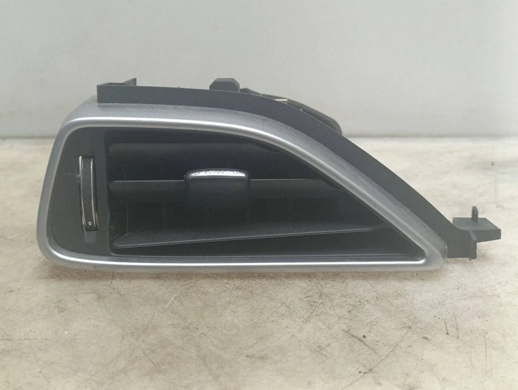 Dashboard side air vent grill/cover trim HX73018B09A