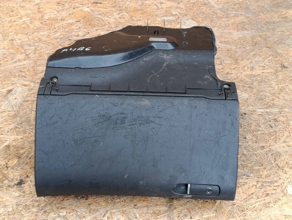 Kindalaeka komplekt – Audi A4 S4 B6 8E 8H (2001-2005)