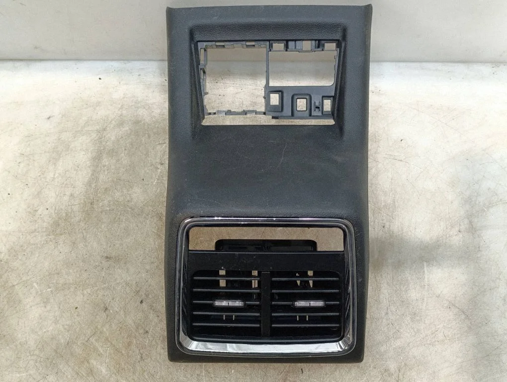 Rear air vent grill – Skoda Enyaq iV (2020-)