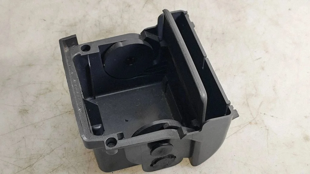 Ashtray (front) – Volvo V70 (2000-2004)