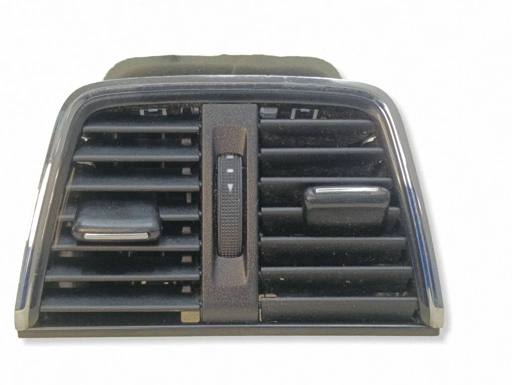 Rear air vent grill – Skoda Octavia Mk3 (5E) (2013-2019)