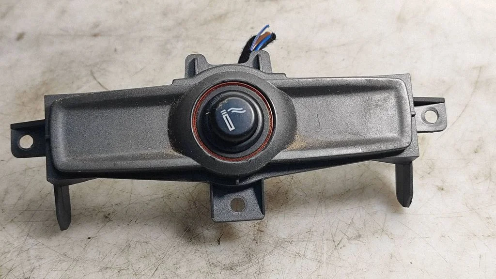 Cigarette lighter rear – Audi A6 Allroad C5 (1999-2005)