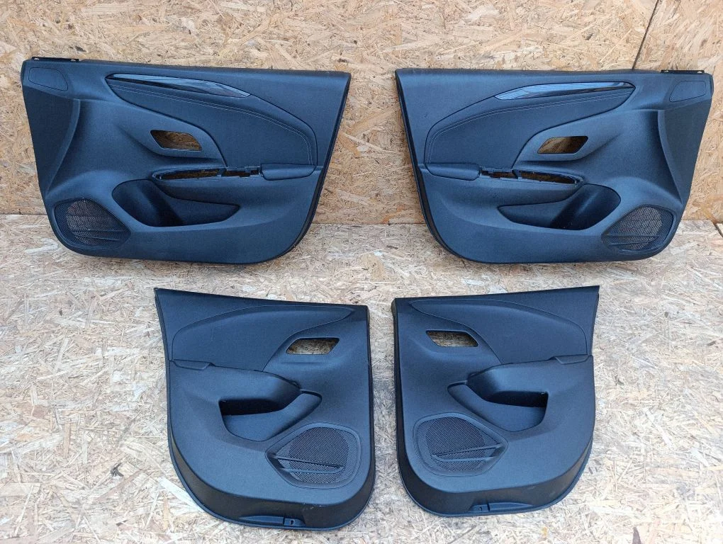 Front door card panel trim 9832638680