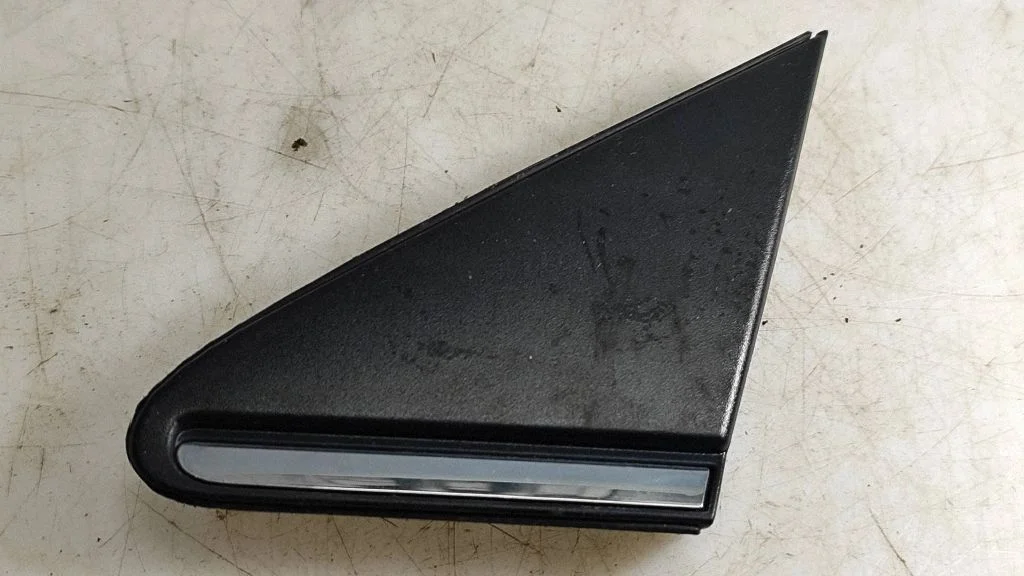 Other front door trim element X4009929