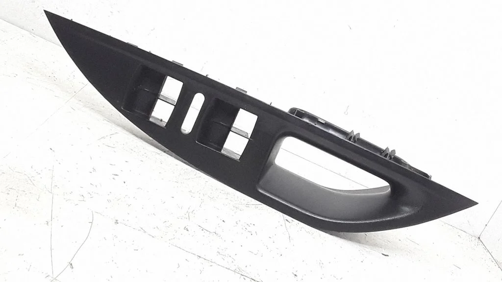 Front door interior handle trim – Seat Altea XL (2004-2015)
