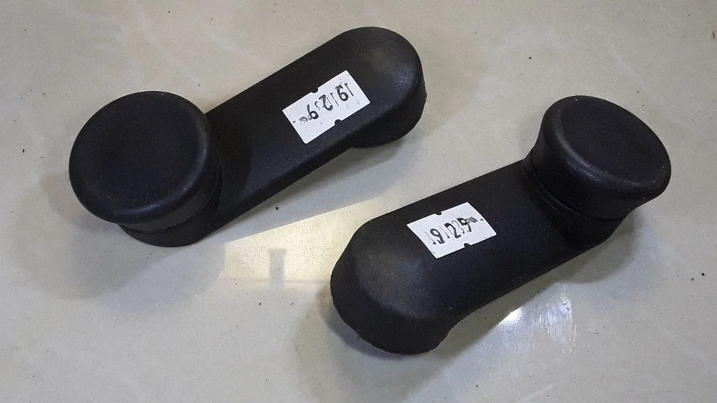 Front door window winding handle 24451526