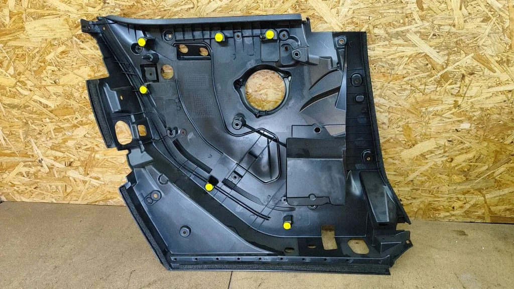 Rear door card panel trim 7323770