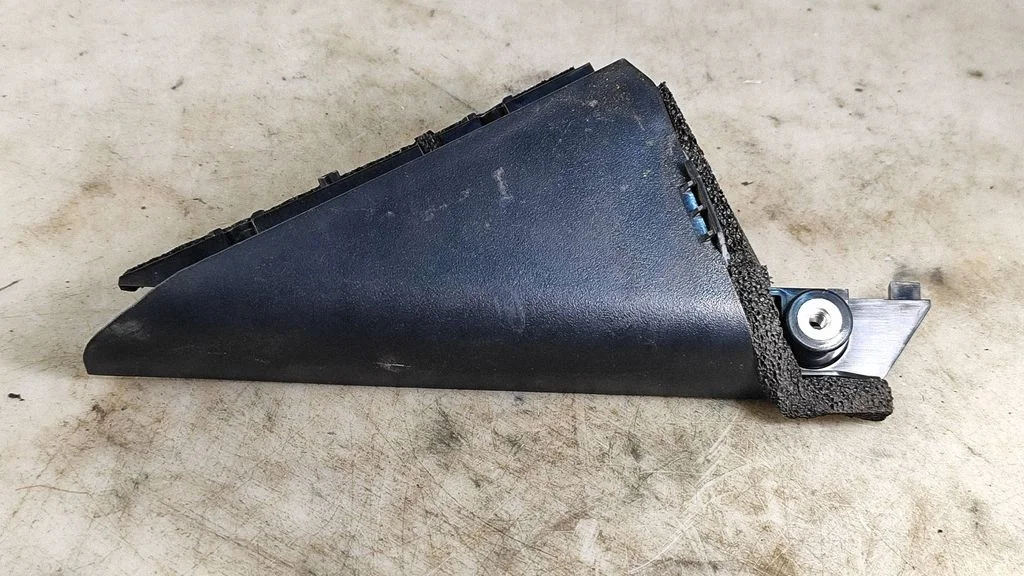 Other rear door trim element 822346UA0A