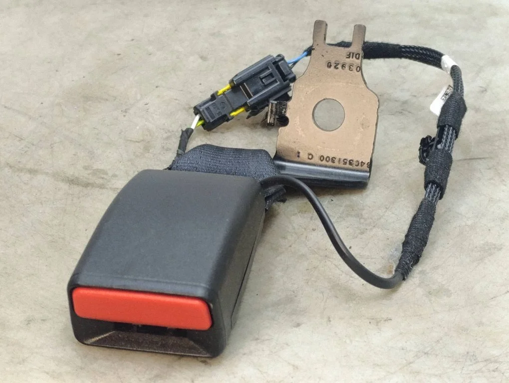 Rear seatbelt buckle – Opel Corsa F (2019-)
