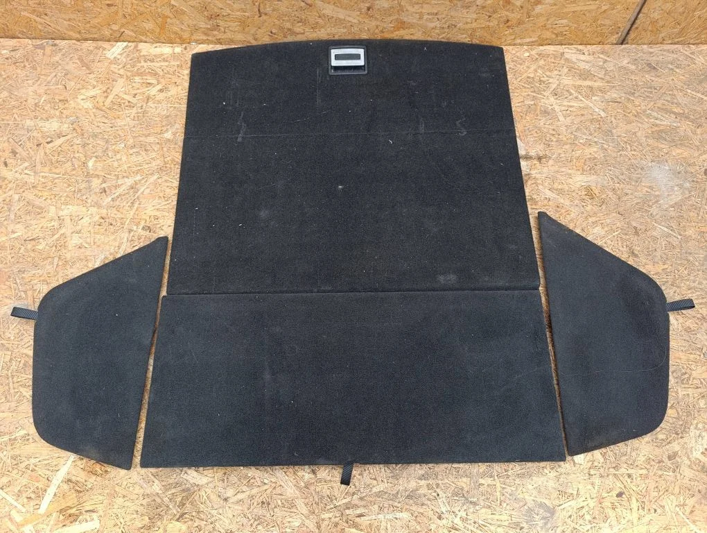 Pagasiruumi põrandavaip – Toyota Avensis T270 (2009-2012)