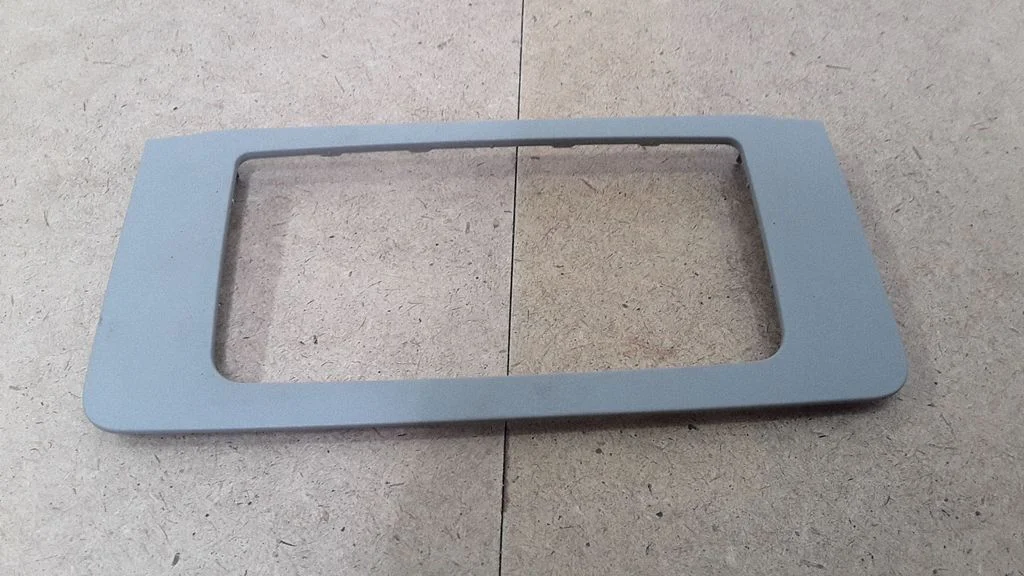 Laevoodri valgustuskonsooli viimistlus – Opel Insignia A (2008-2017)