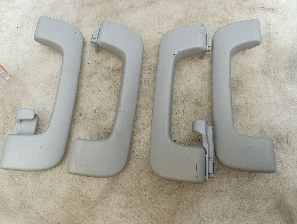 Front interior roof grab handle – Seat Exeo (3R) (2008-2013)