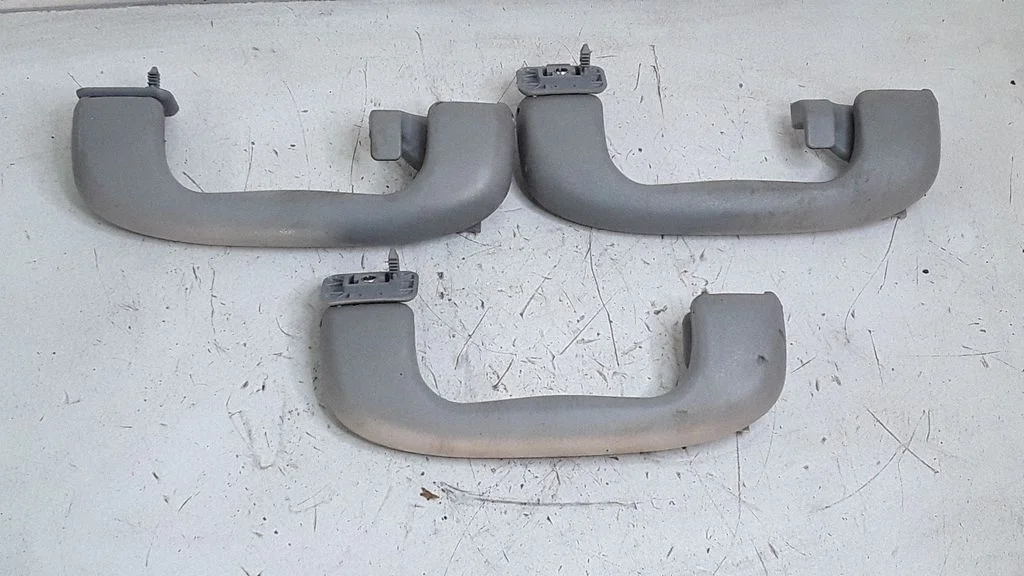 Front interior roof grab handle – Opel Meriva A (2003-2010)