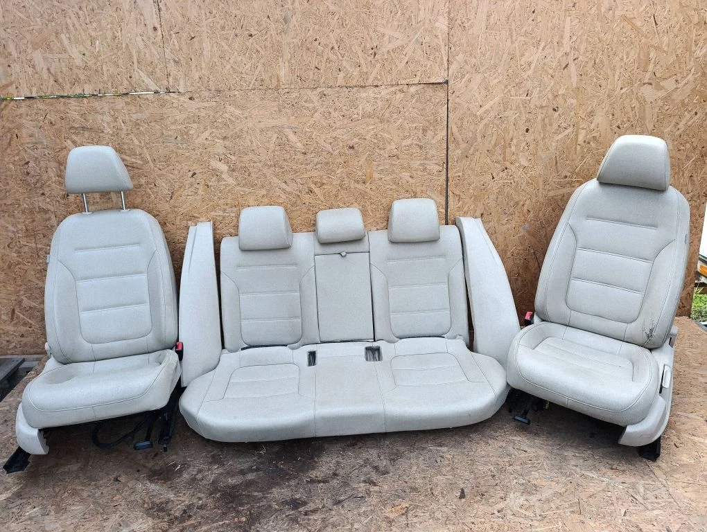 Seat set – Volkswagen Jetta VI (2011-2018)